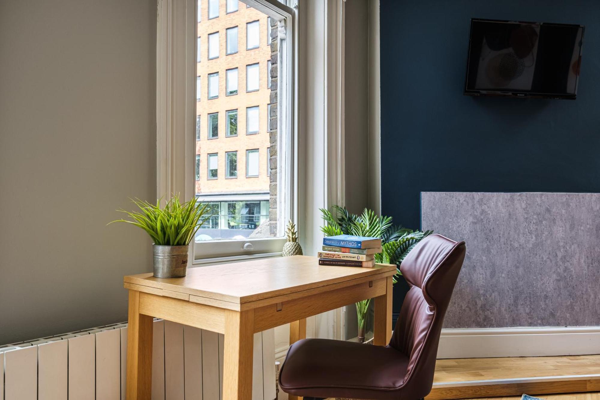 Sunny Corner Apartment In Center Of London Bagian luar foto